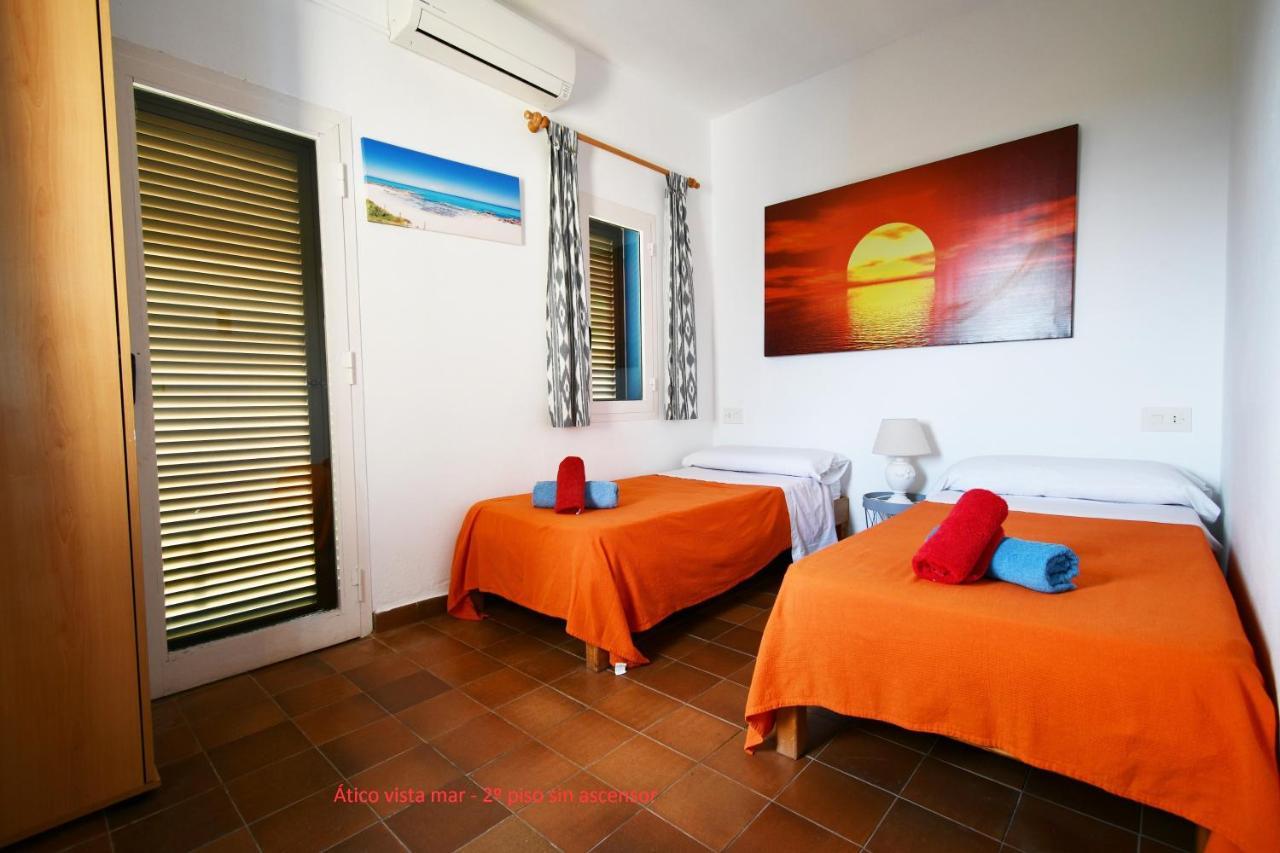 Apartamentos Cas Xurrac Es Calo  Exterior foto