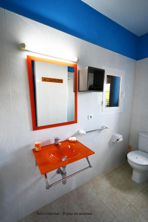 Apartamentos Cas Xurrac Es Calo  Exterior foto
