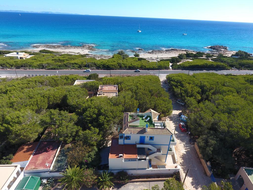 Apartamentos Cas Xurrac Es Calo  Exterior foto
